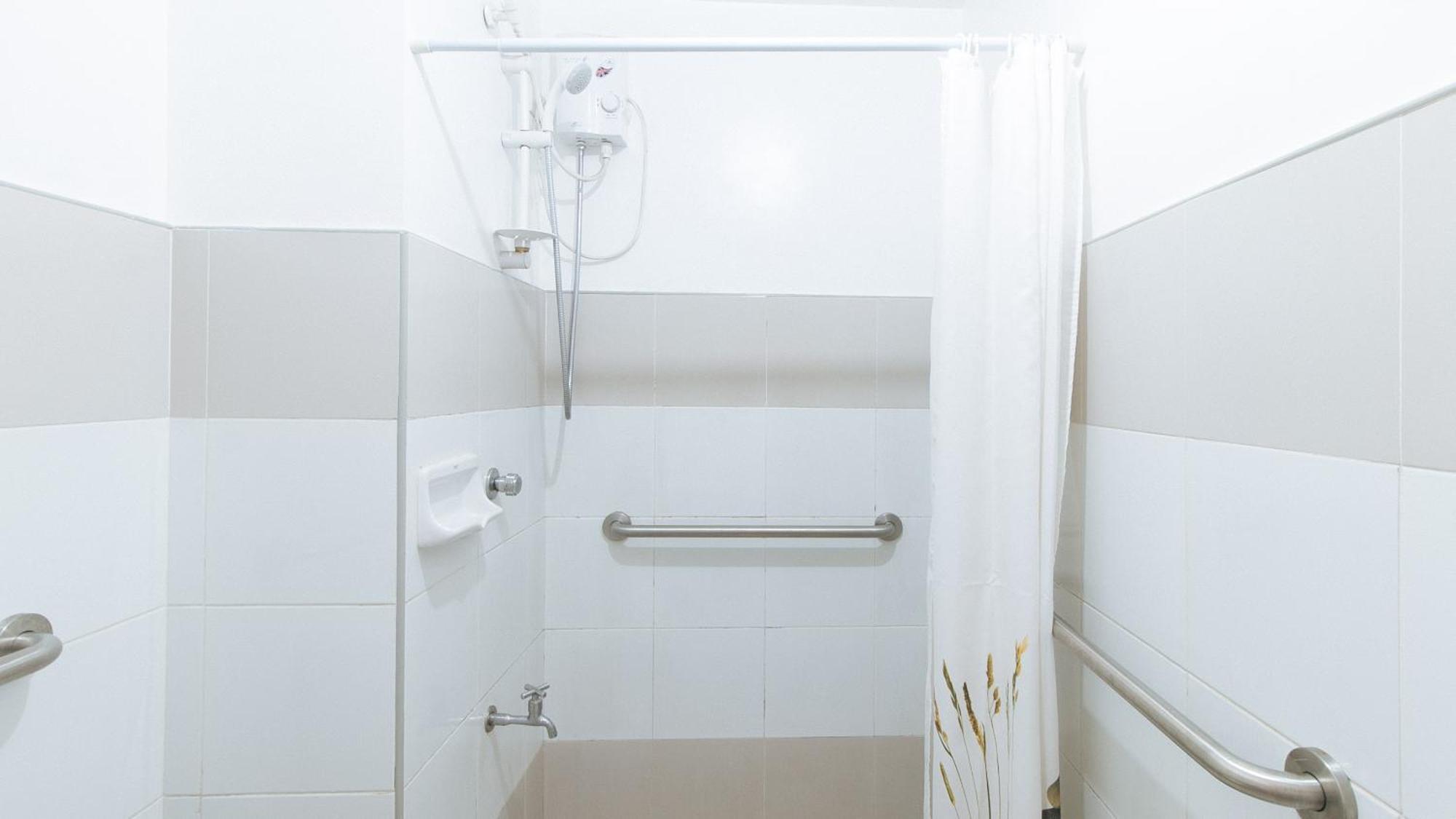 Reddoorz @ Melbourne Suites Makati Makati City Ngoại thất bức ảnh