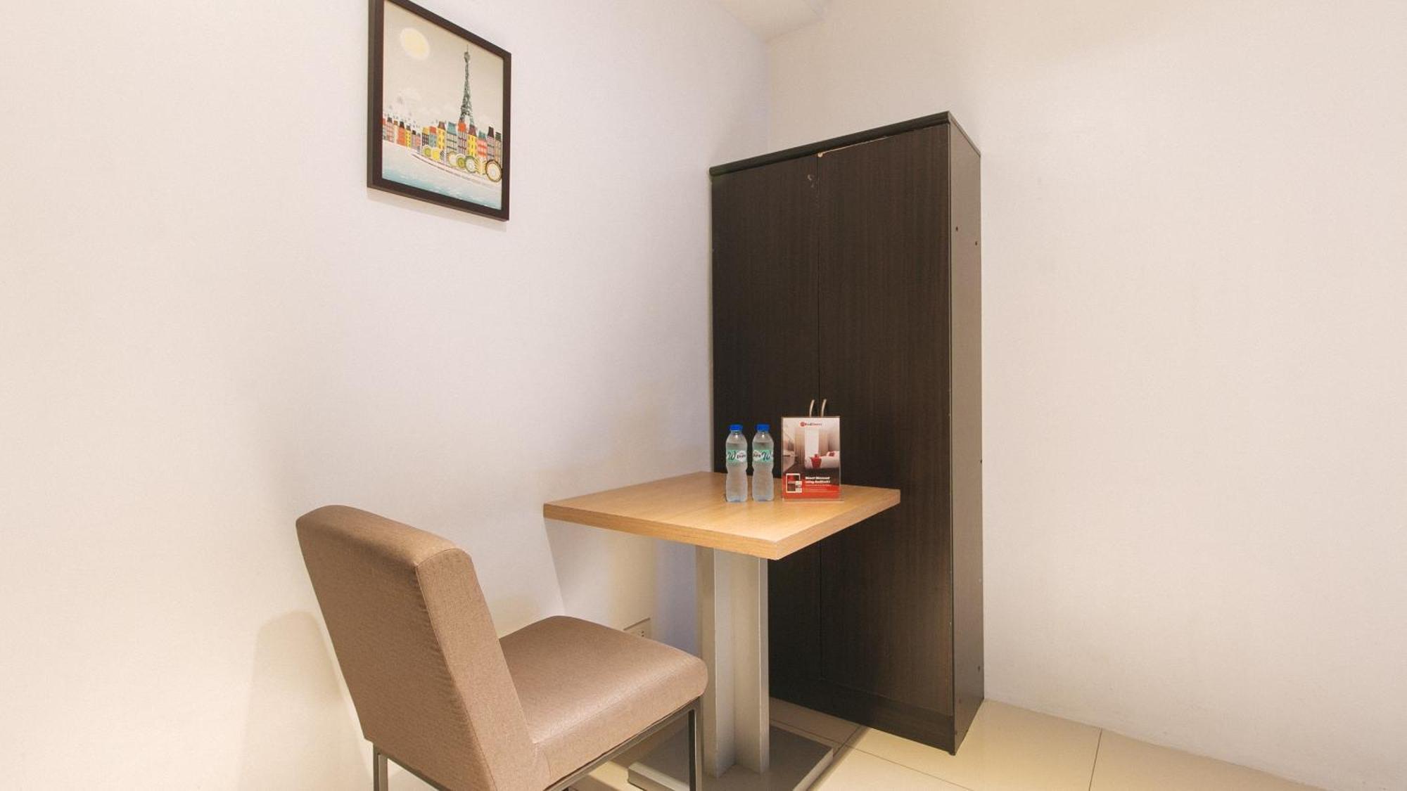 Reddoorz @ Melbourne Suites Makati Makati City Ngoại thất bức ảnh