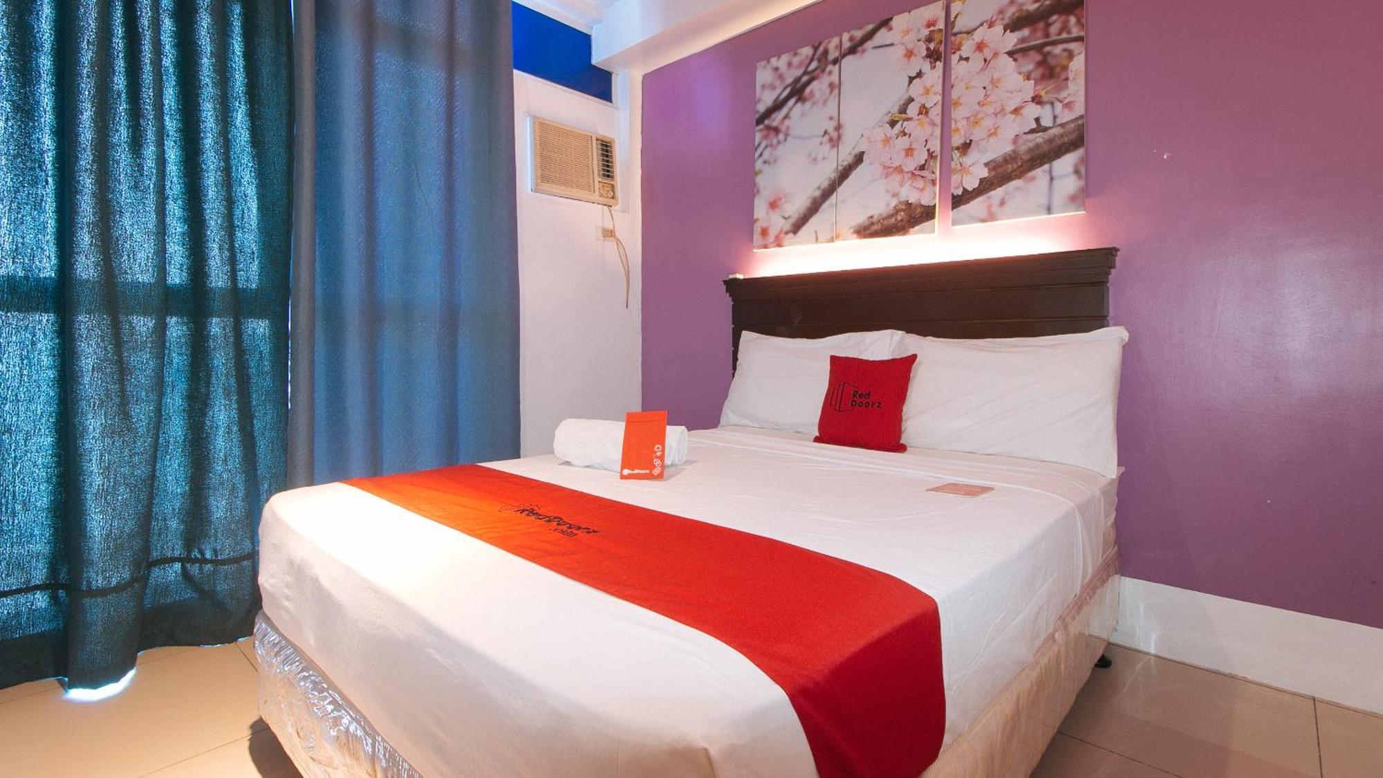 Reddoorz @ Melbourne Suites Makati Makati City Ngoại thất bức ảnh