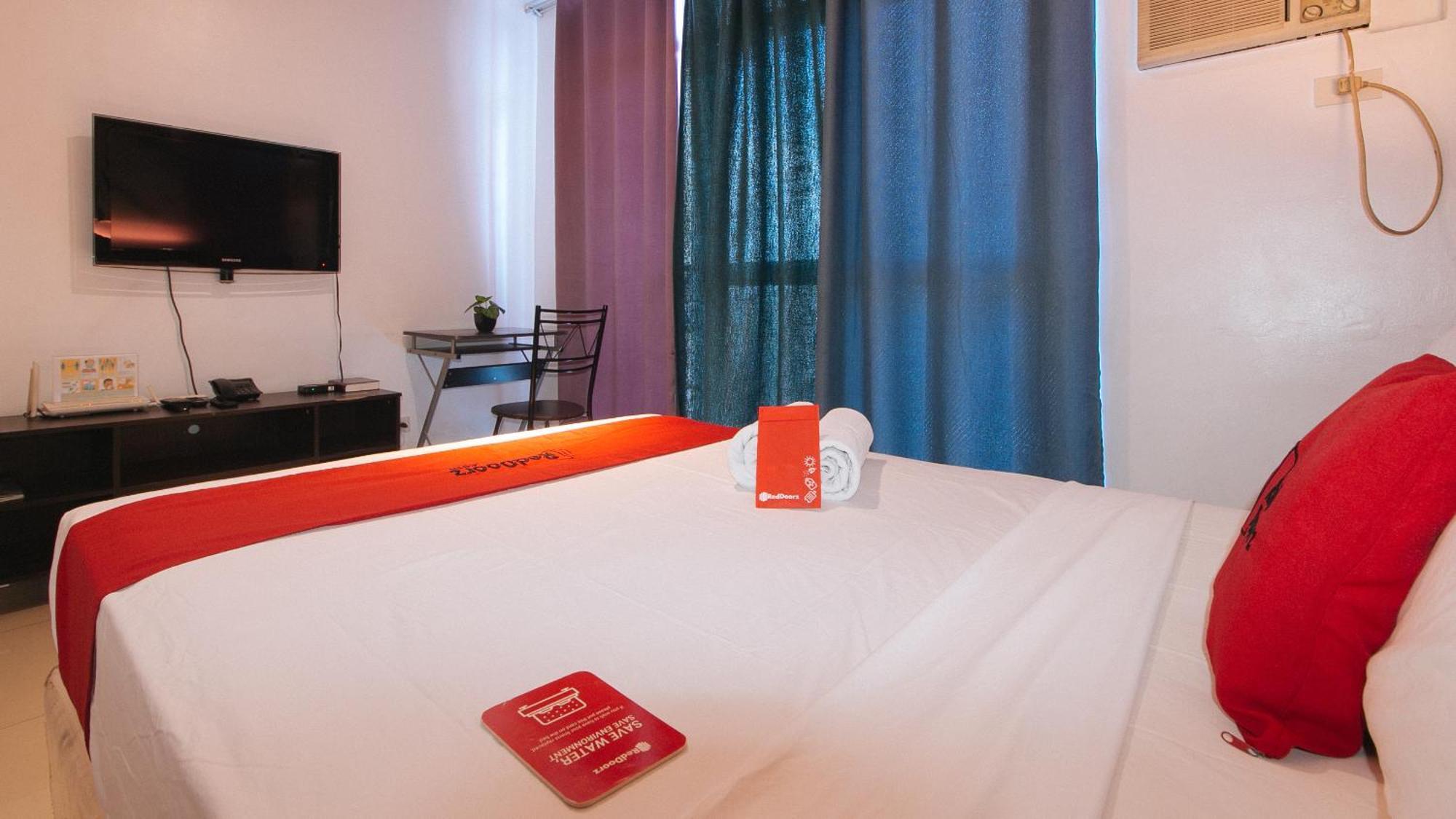 Reddoorz @ Melbourne Suites Makati Makati City Ngoại thất bức ảnh