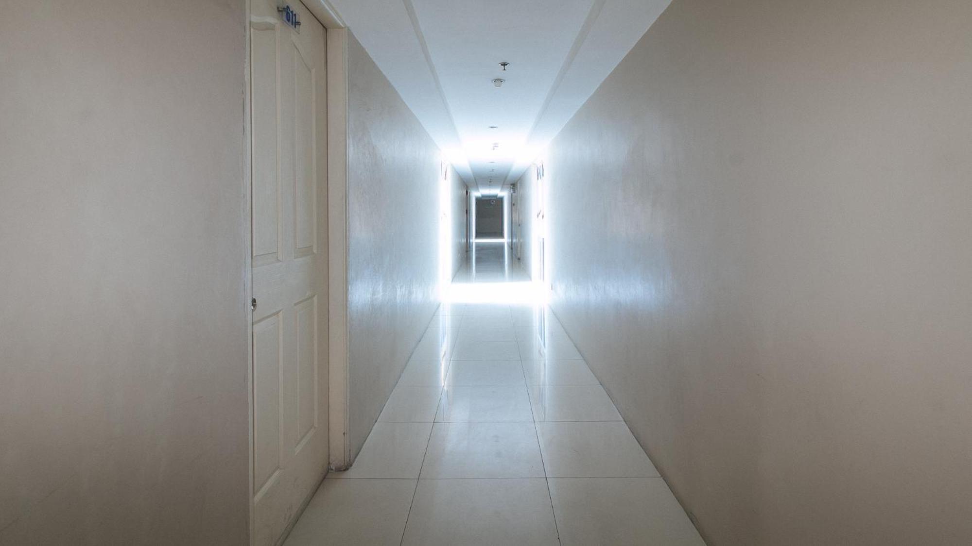 Reddoorz @ Melbourne Suites Makati Makati City Ngoại thất bức ảnh
