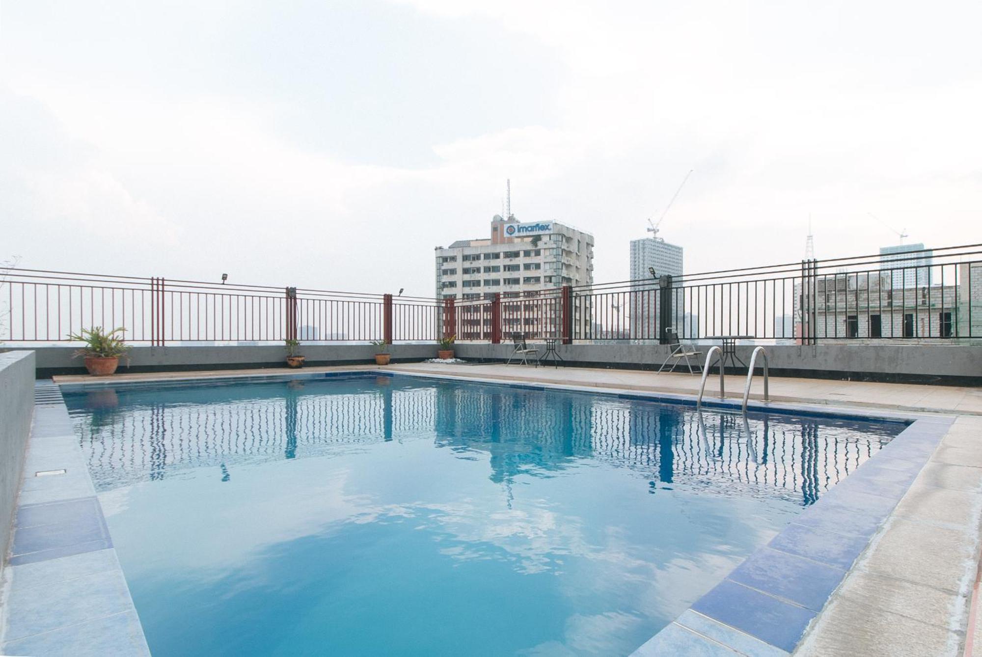 Reddoorz @ Melbourne Suites Makati Makati City Ngoại thất bức ảnh